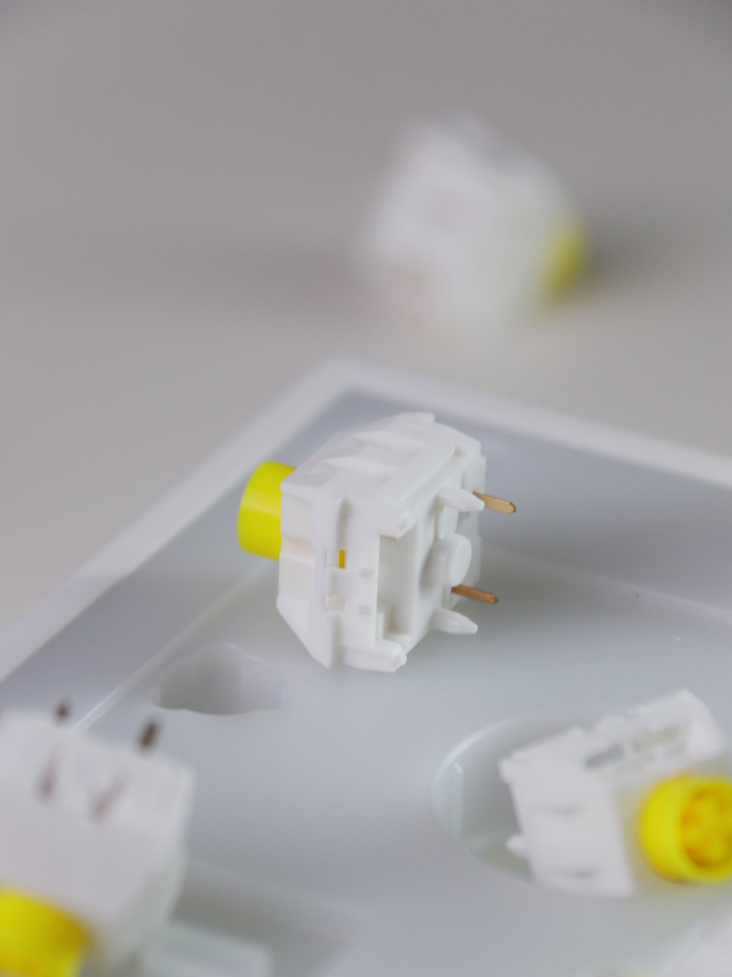 Kailh Fried Egg V2 clavier mécanique 5 broches interrupteur silencieux étanche à la poussière lisse linéaire autolubrifiant jaune